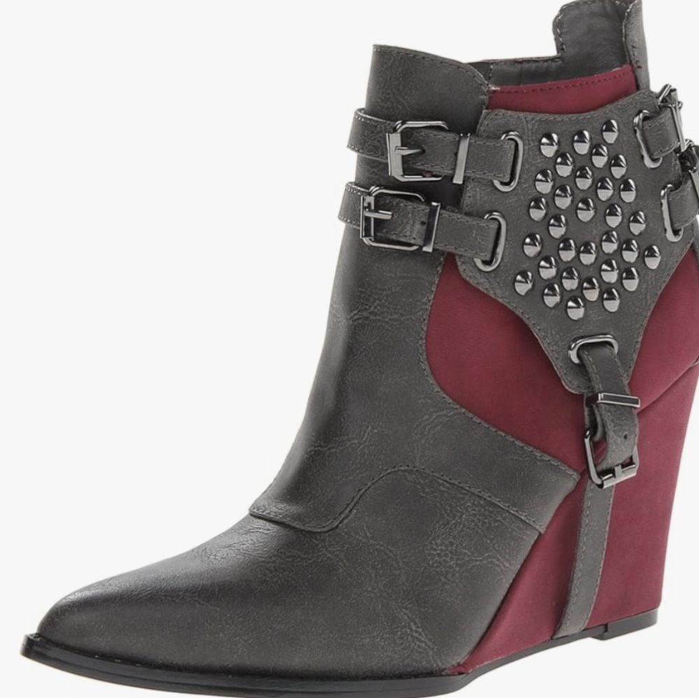 Colorblock Spike Studded Wedge Booties 6 - Penny Loves Kenny